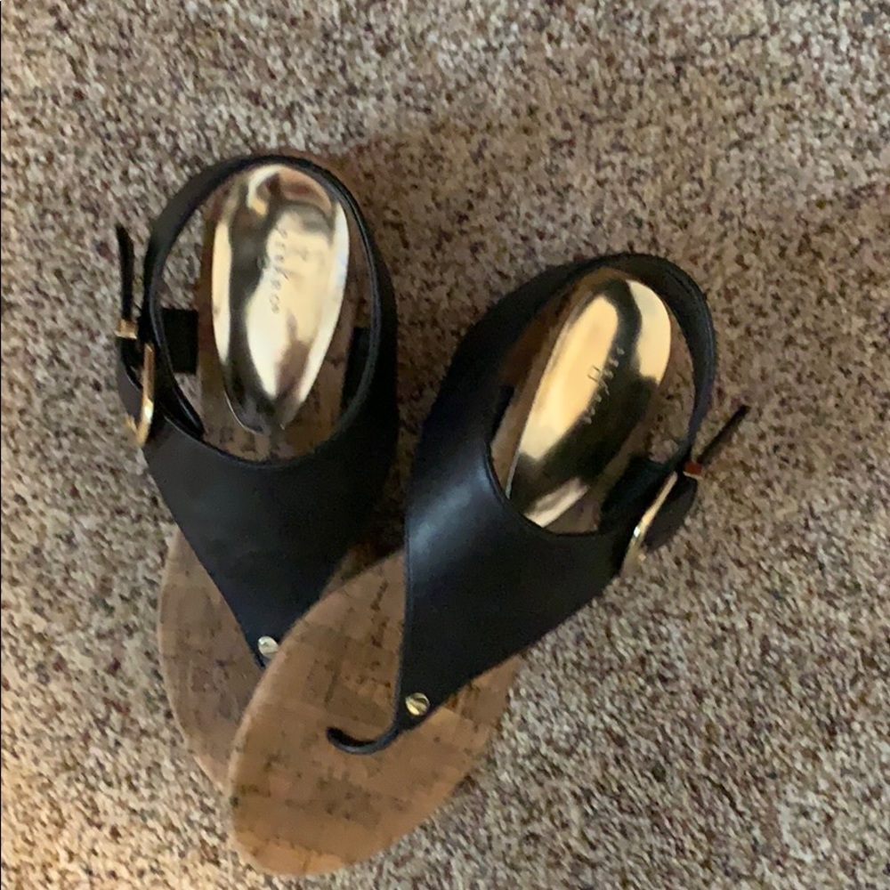Pesaro sandals